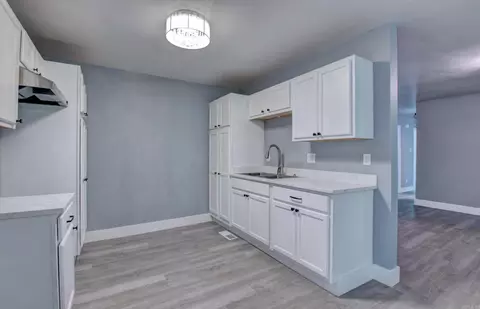 Kitchen - 312 Eubanks Rd, Sherwood, AR 72120 photo 2 of 2