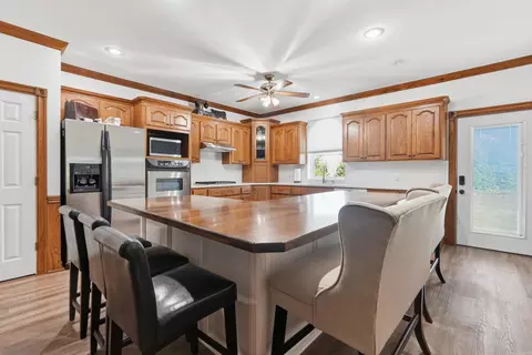 Kitchen - 2874 Prim Rd, Prim, AR 72130 photo 2 of 6