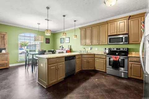 Kitchen - 1120 Calloway, Conway, AR 72034 photo 2 of 2
