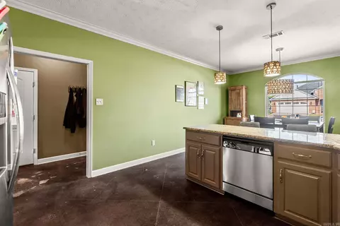 Entry Way - 1120 Calloway, Conway, AR 72034 photo 2 of 3