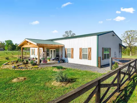 Exterior - 163 Barbie Ln, Mount Ida, AR 71957 photo 4 of 4