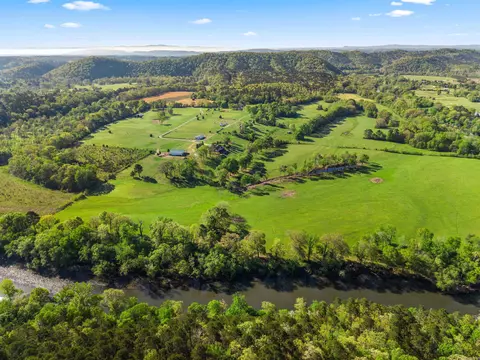 View/Area - 163 Barbie Ln, Mount Ida, AR 71957 photo 3 of 6