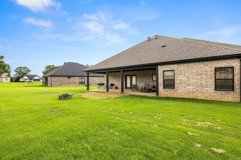 Exterior - 123 Michelle Dr, Beebe, AR 72012 photo 6 of 9