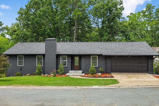 10 Athena Ct, Little Rock, AR 72227