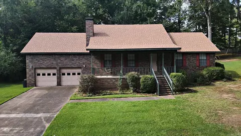 10 Edgewood Dr, Arkadelphia, AR 71923