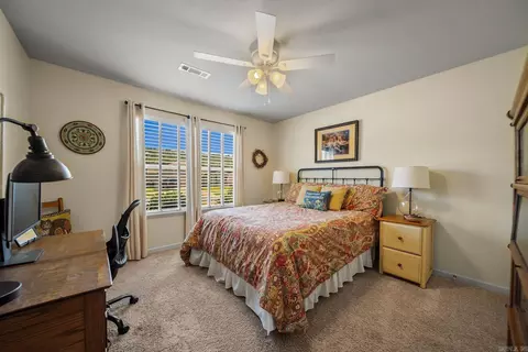 Bedroom - 1015 Okeefe Ave, Conway, AR 72032 photo 4 of 7