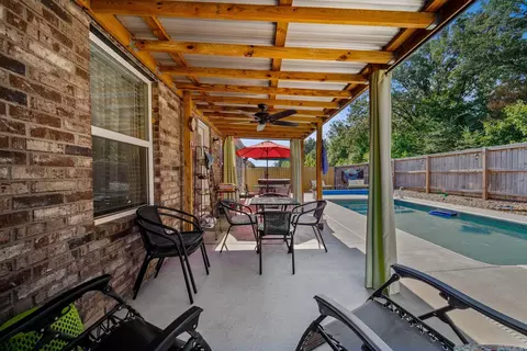 Exterior - 1015 Okeefe Ave, Conway, AR 72032 photo 11 of 17