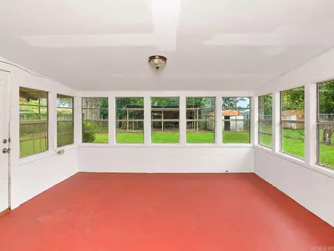 Exterior - 1604 S Dakota, Pine Bluff, AR 71603 photo 4 of 4