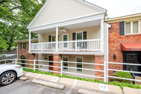 28 Kingsbridge Way #28, Little Rock, AR 72212