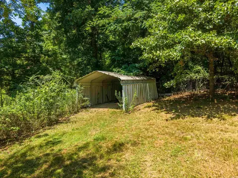 Exterior - 703 Beaver Lakes Rd, Malvern, AR 72104 photo 9 of 11