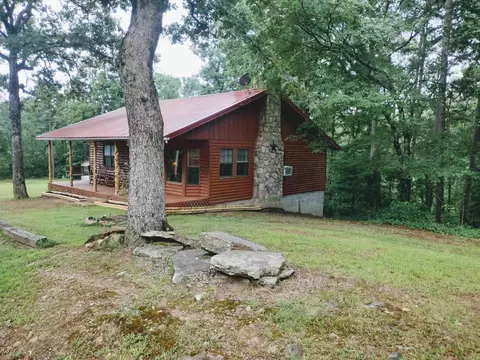 Exterior - 300 Arrow Head, Mountain View, AR 72560 photo 3 of 9