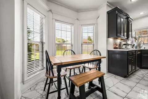 Dining - 16 Oak Tree Cir, Conway, AR 72032 photo 5 of 5