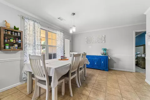 Dining - 2902 Millbrook Dr, Benton, AR 72015 photo 1 of 1