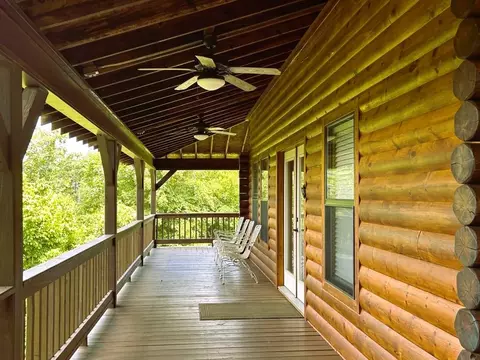 Exterior - 22 Sylamore Vis, Mountain View, AR 72560 photo 8 of 13