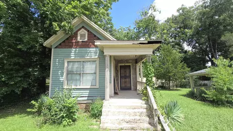 1421 Maple St, North Little Rock, AR 72114