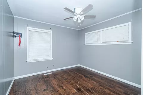 1304 Maple Ave, Smackover, AR 71762 photo 6