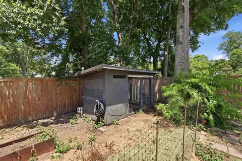 Exterior - 1620 Robinson Ave, Conway, AR 72034 photo 10 of 12