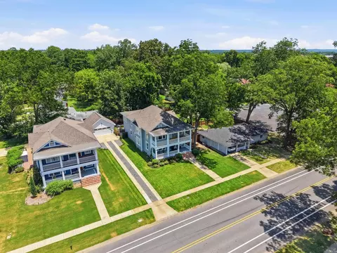 View/Area - 1620 Robinson Ave, Conway, AR 72034 photo 1 of 1