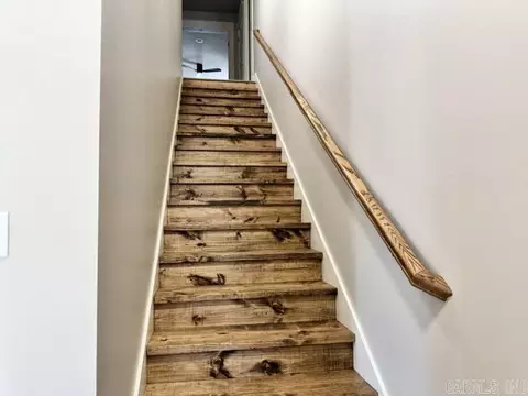 Entry Way - 1530 Lands End Dr, Conway, AR 72034 photo 1 of 1