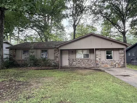 10004 Forester Cv, Little Rock, AR 72209