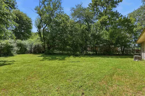 Exterior - 401 Durham St, Conway, AR 72032 photo 3 of 4