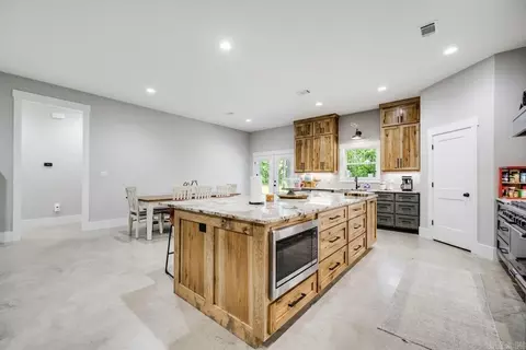 Kitchen - 86 Hwy 36, Conway, AR 72032 photo 4 of 5