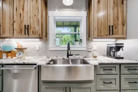Kitchen - 86 Hwy 36, Conway, AR 72032 photo 5 of 5