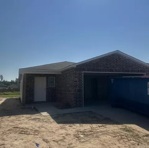 110 Lucy Ln, Maumelle, AR 72113
