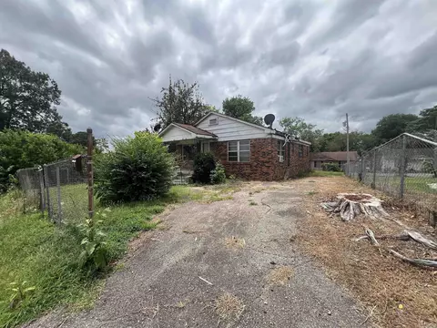 120 Vardon St, Hot Springs, AR 71901