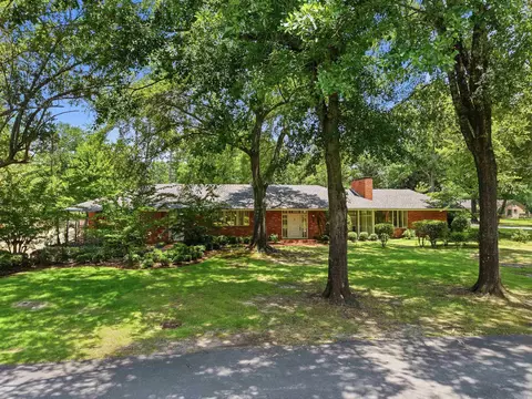 Exterior - 31 Longmeadow, Pine Bluff, AR 71603 photo 2 of 11
