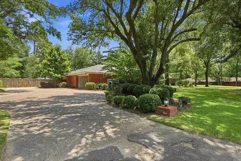 Exterior - 31 Longmeadow, Pine Bluff, AR 71603 photo 4 of 11