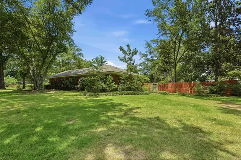 Exterior - 31 Longmeadow, Pine Bluff, AR 71603 photo 7 of 11