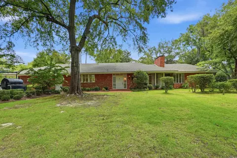 Exterior - 31 Longmeadow, Pine Bluff, AR 71603 photo 5 of 11