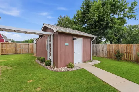 Exterior - 35 Applewood Dr, Cabot, AR 72023 photo 6 of 10