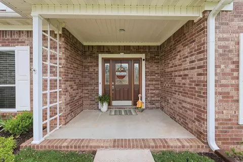 Exterior - 35 Applewood Dr, Cabot, AR 72023 photo 5 of 10