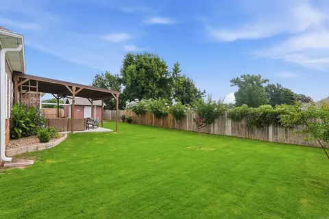 Exterior - 35 Applewood Dr, Cabot, AR 72023 photo 9 of 10