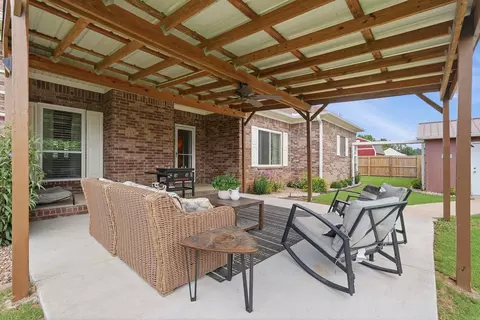 Exterior - 35 Applewood Dr, Cabot, AR 72023 photo 2 of 10