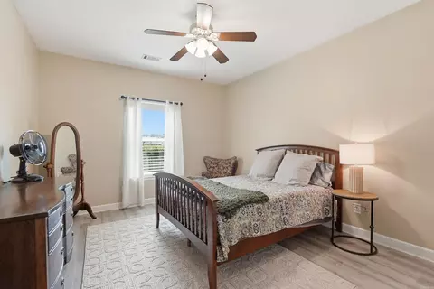 Bedroom - 35 Applewood Dr, Cabot, AR 72023 photo 6 of 7