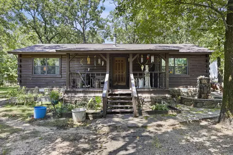 425 Hartwick Ln, Atkins, AR 72823