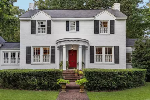 217 Dooley Rd, North Little Rock, AR 72116