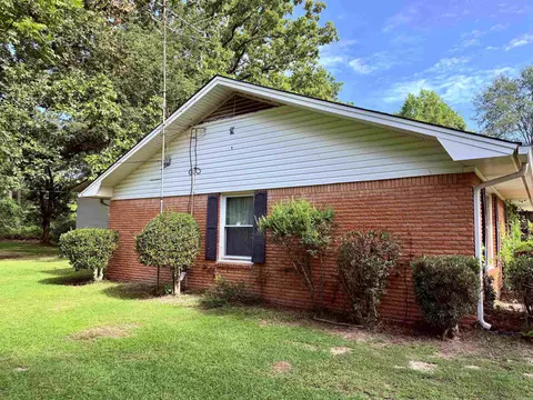 5500 Lakeshore Dr, Pine Bluff, AR 71603 photo 3