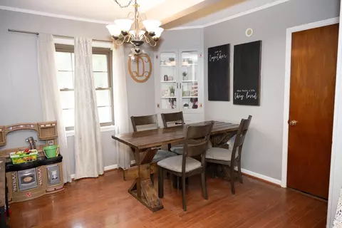 Dining - 711 SE 7th St, Walnut Ridge, AR 72476 photo 2 of 2