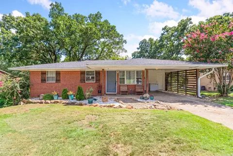 502 W Scenic Dr, North Little Rock, AR 72118