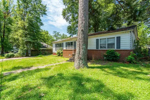 Exterior - 708 Cherry Ln, Malvern, AR 72104 photo 10 of 11
