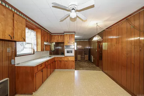 Kitchen - 19400 S Alexander Rd, Alexander, AR 72002 photo 3 of 3