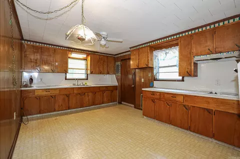 Kitchen - 19400 S Alexander Rd, Alexander, AR 72002 photo 1 of 3