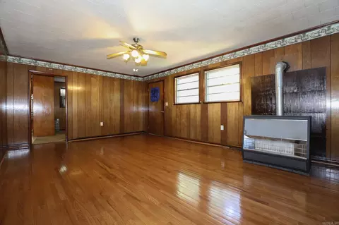 Living - 19400 S Alexander Rd, Alexander, AR 72002 photo 1 of 3