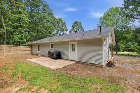 Exterior - 265 Sunny Gap Rd, Conway, AR 72032 photo 9 of 12