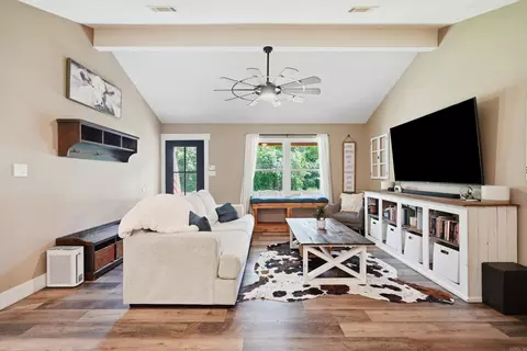 Living - 265 Sunny Gap Rd, Conway, AR 72032 photo 2 of 2