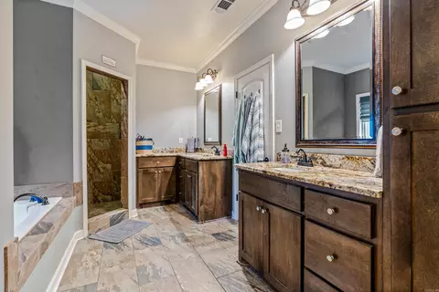 Bath - 340 Zoe Ln, Alexander, AR 72002 photo 2 of 4